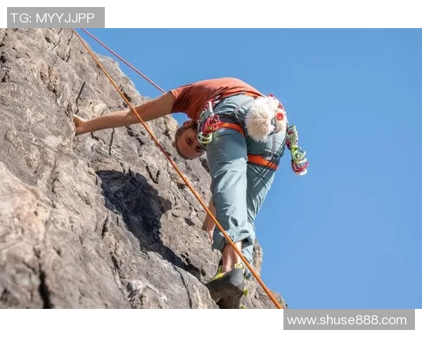 攀岩深度探索：揭秘成都攀岩队的训练与团队协作之道
